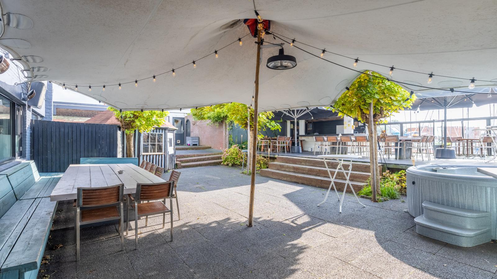 De Kaag Watersport Groepsaccommodatie - 80 pers-Terrace balcony