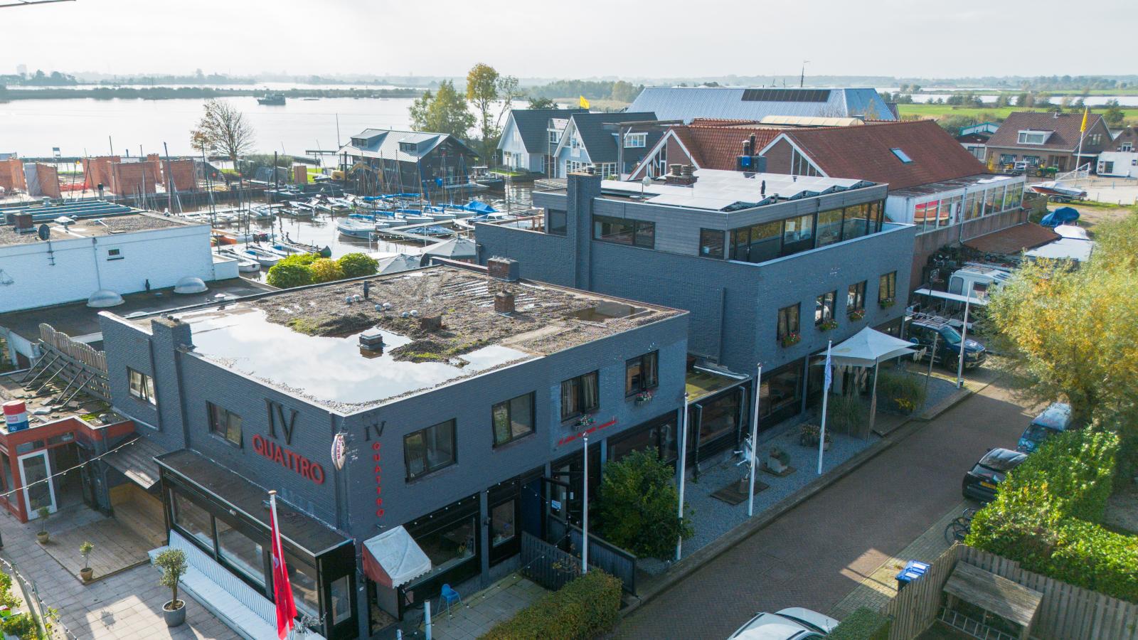 De Kaag Watersport Groepsaccommodatie - 80 pers-Exterior summer
