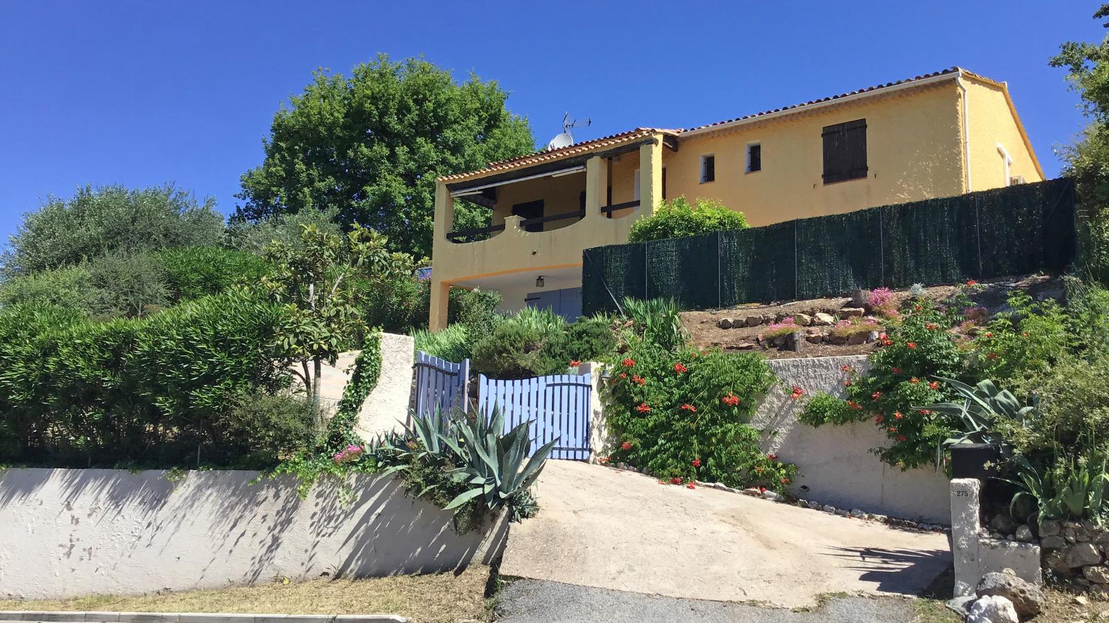 Le Rayol-Exterior summer