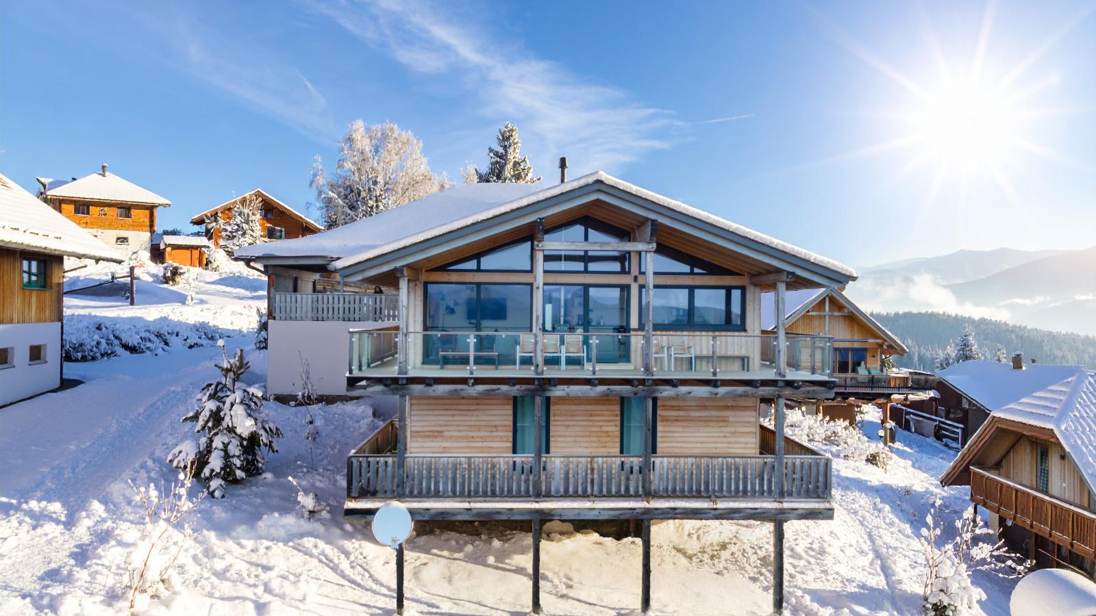 Alpina Lodge-Exterieur winter