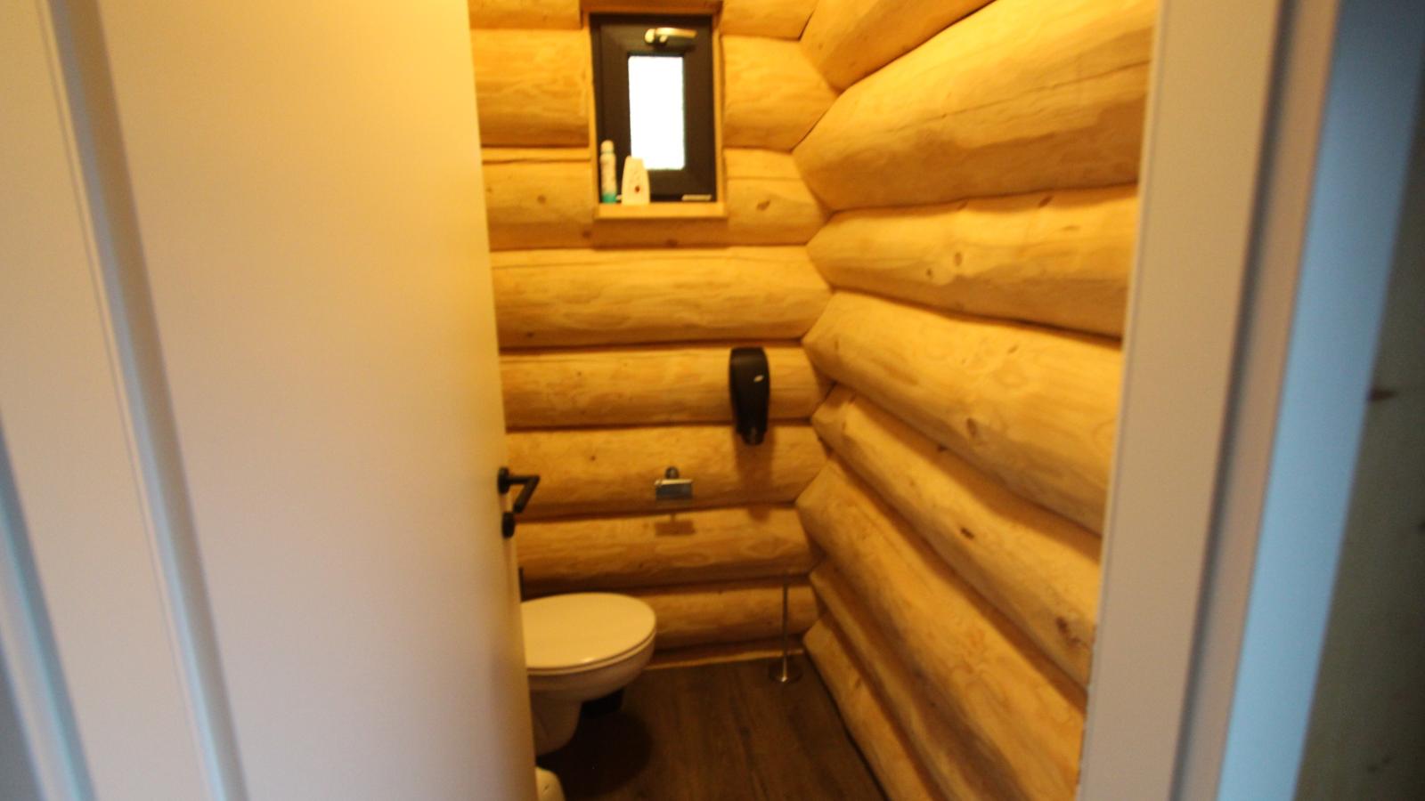 Jenig 5A-Bathroom