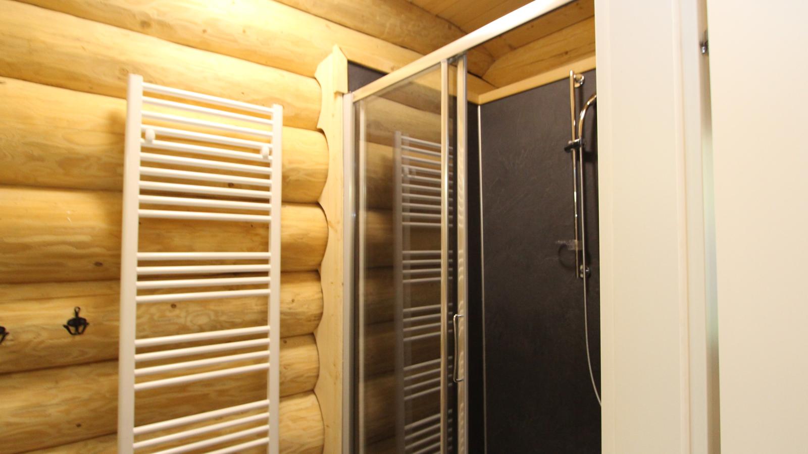 Jenig 5A-Bathroom