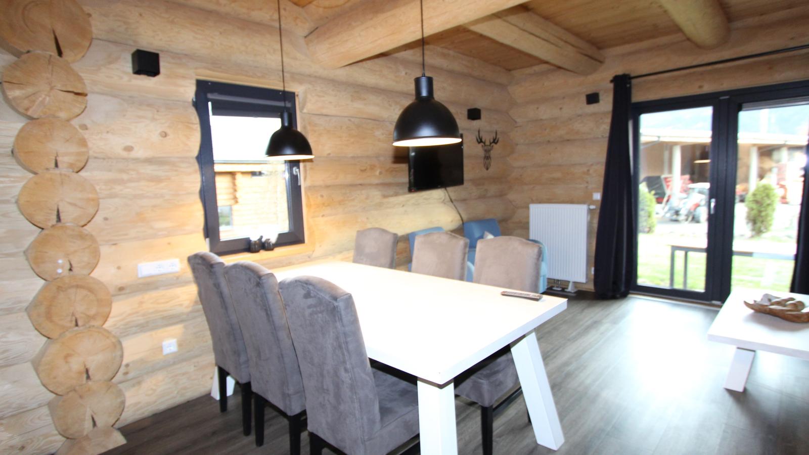 Jenig 5A-Dining room