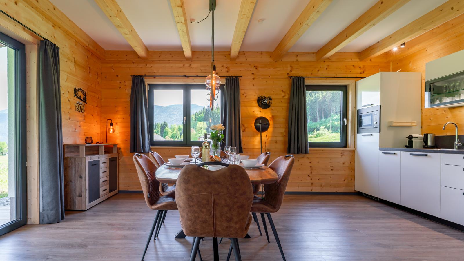 Obermöschach 13-Eetkamer