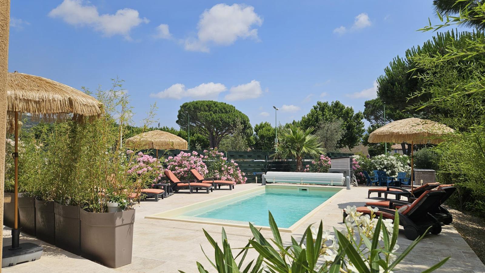 pool