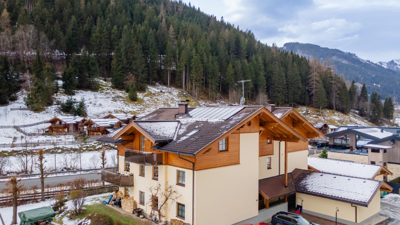 Fintinn-Exterior in winter