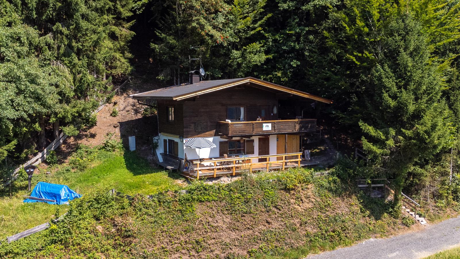 Sonnenhütte unten-Buitenkant zomer