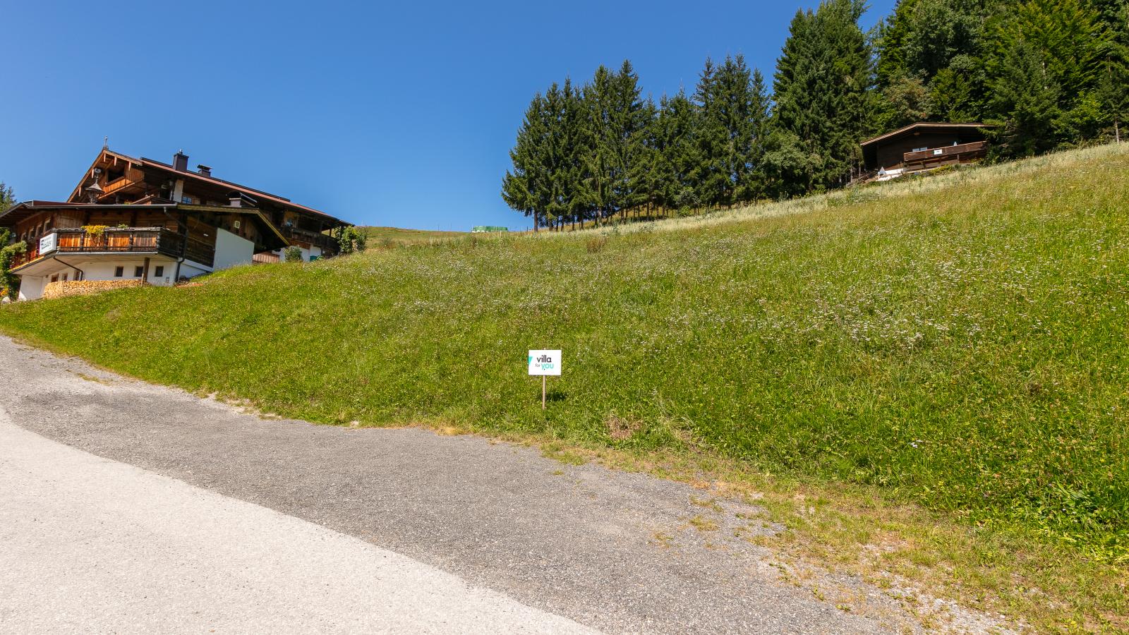 Sonnenhütte unten-Buitenkant zomer