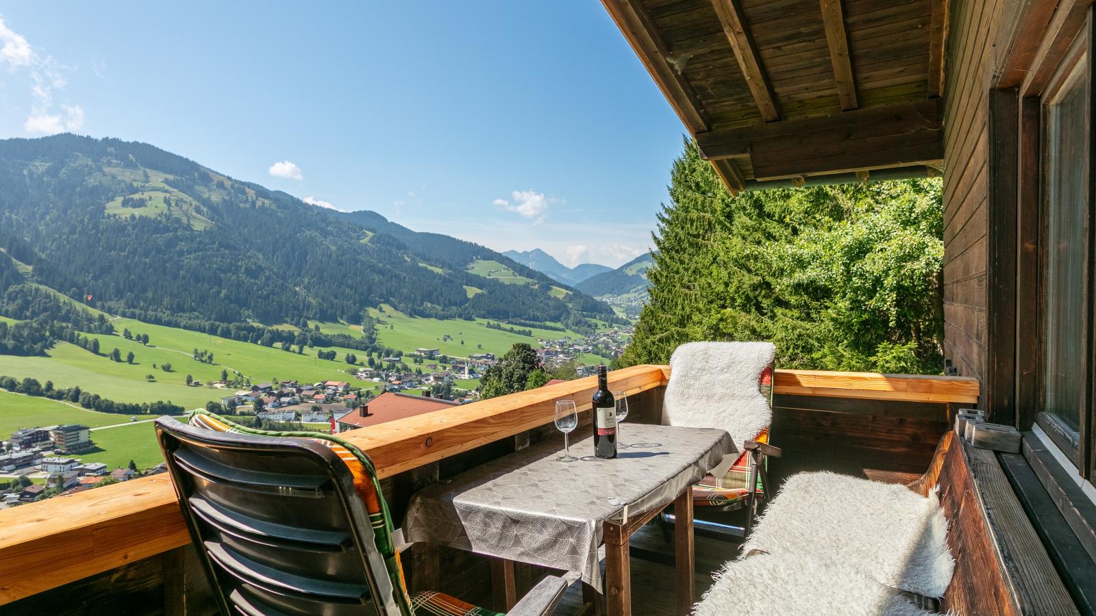 Sonnenhütte oben-Terrasbalkon