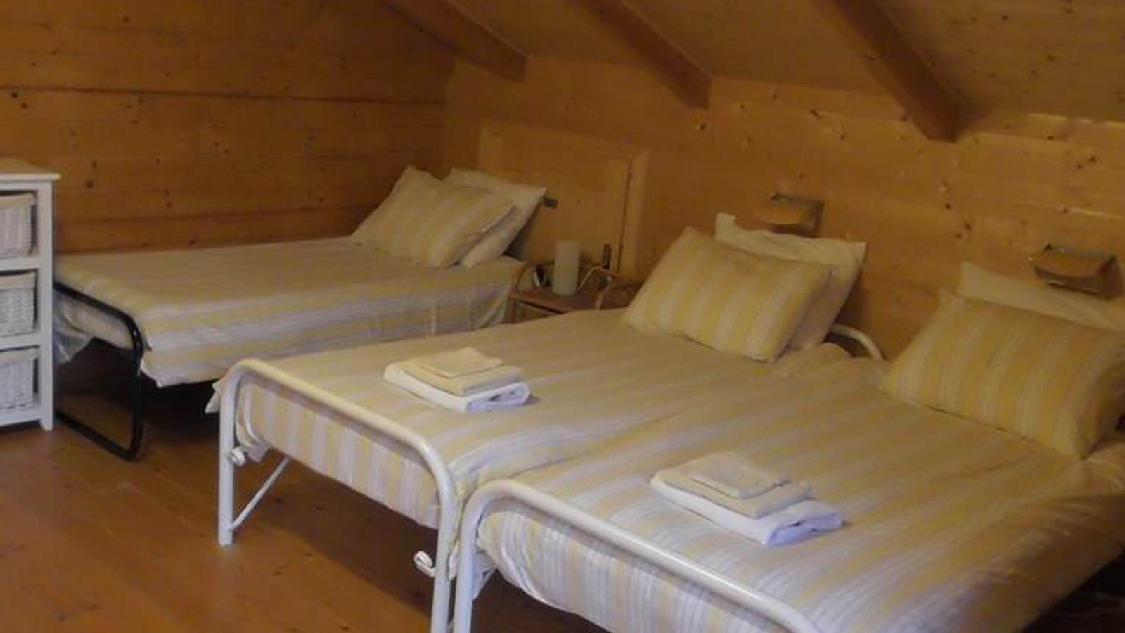 Le Temps-Passe-Bedroom