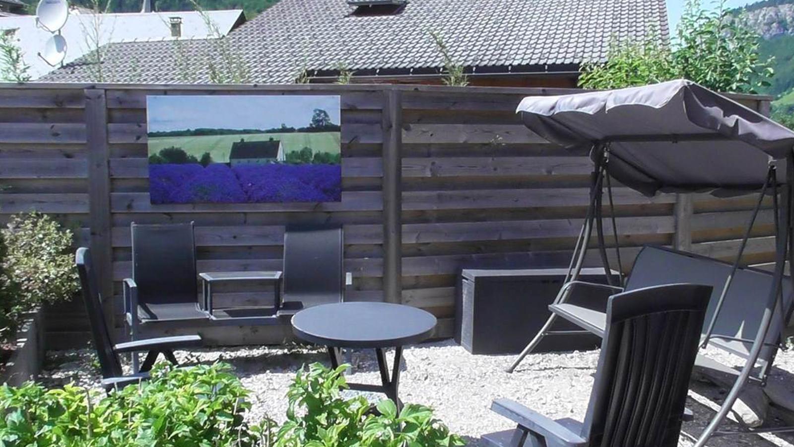 Le Temps-Passe-Gardens summer