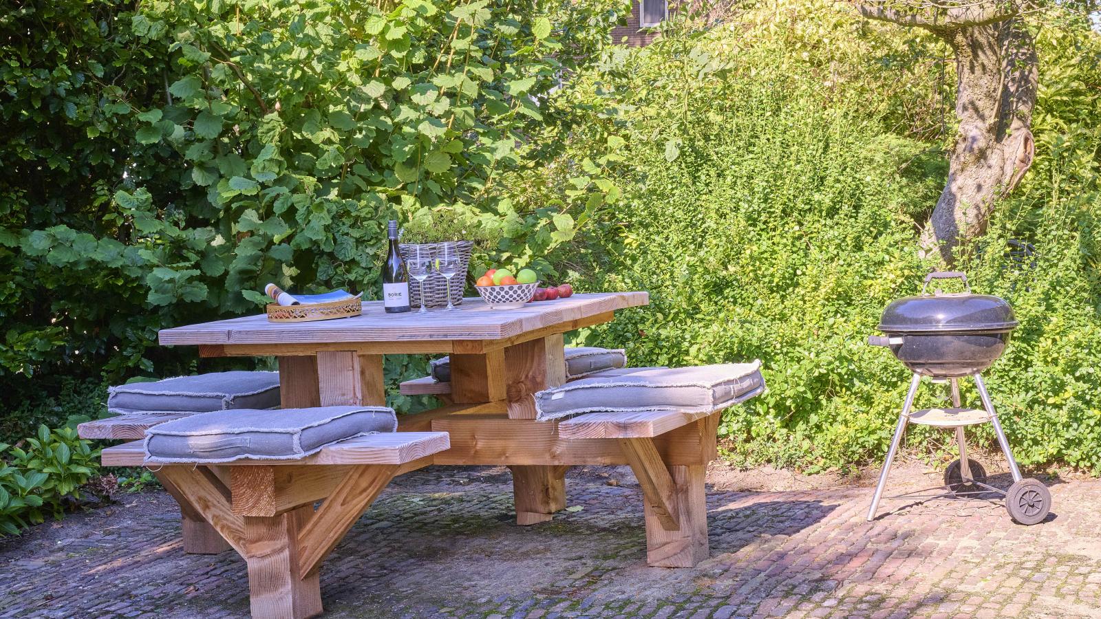 T Voorhuis Kolderveen-Jardins en été