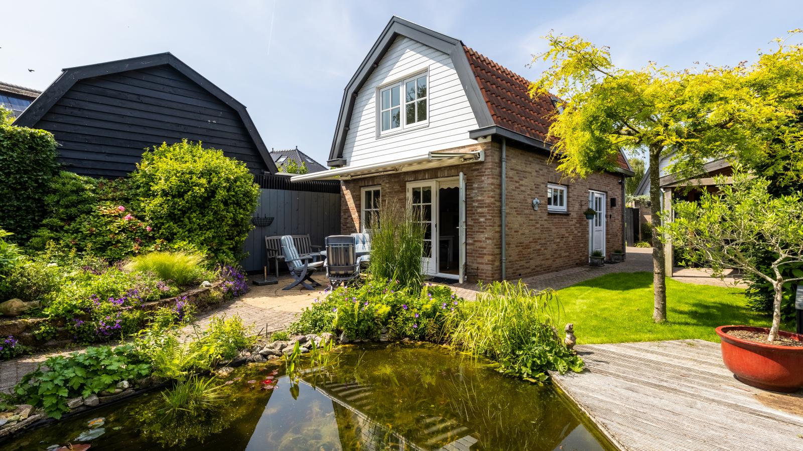 De Steeneik-Exterior summer