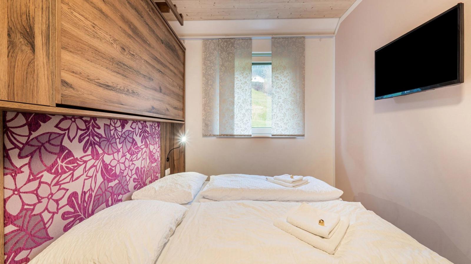 Al Shams-Bedroom
