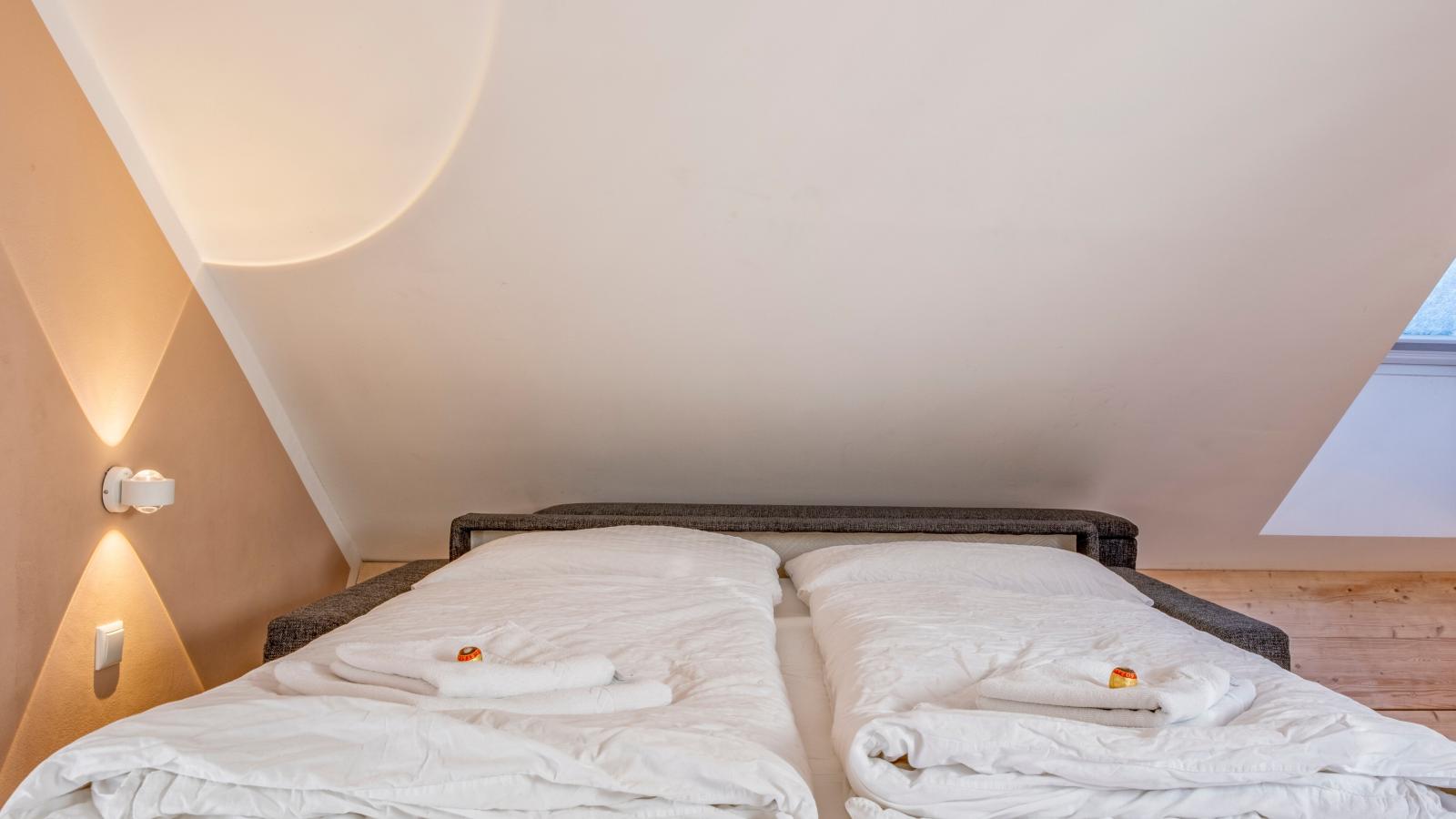 Al Shams-Bedroom