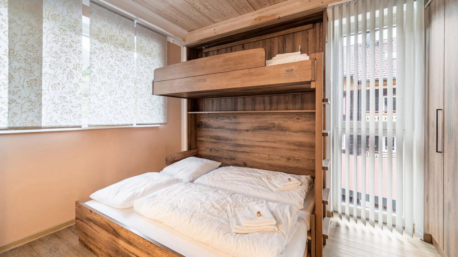 Al Shams-Bedroom