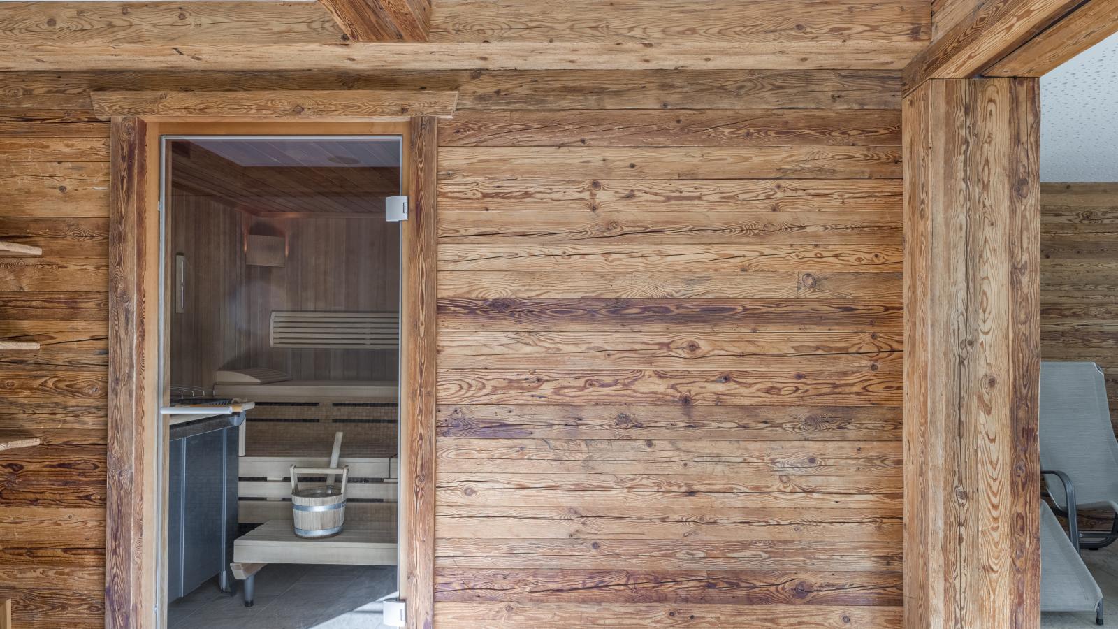 Next to the ski lift A 4-Sauna