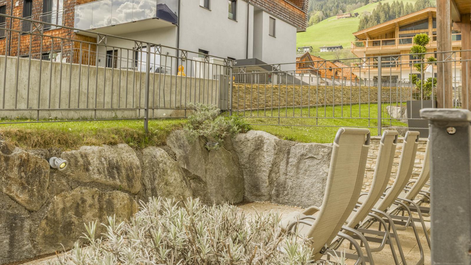 Next to the ski lift A 4-Gärten Sommer