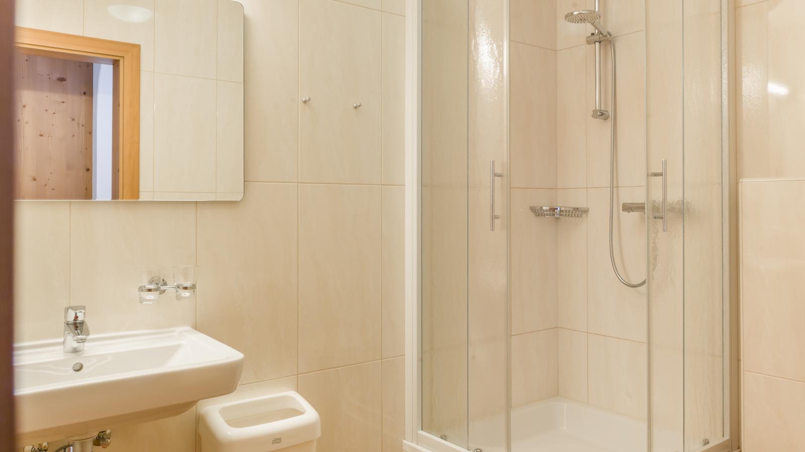 Next to the ski lift A 4-Badezimmer