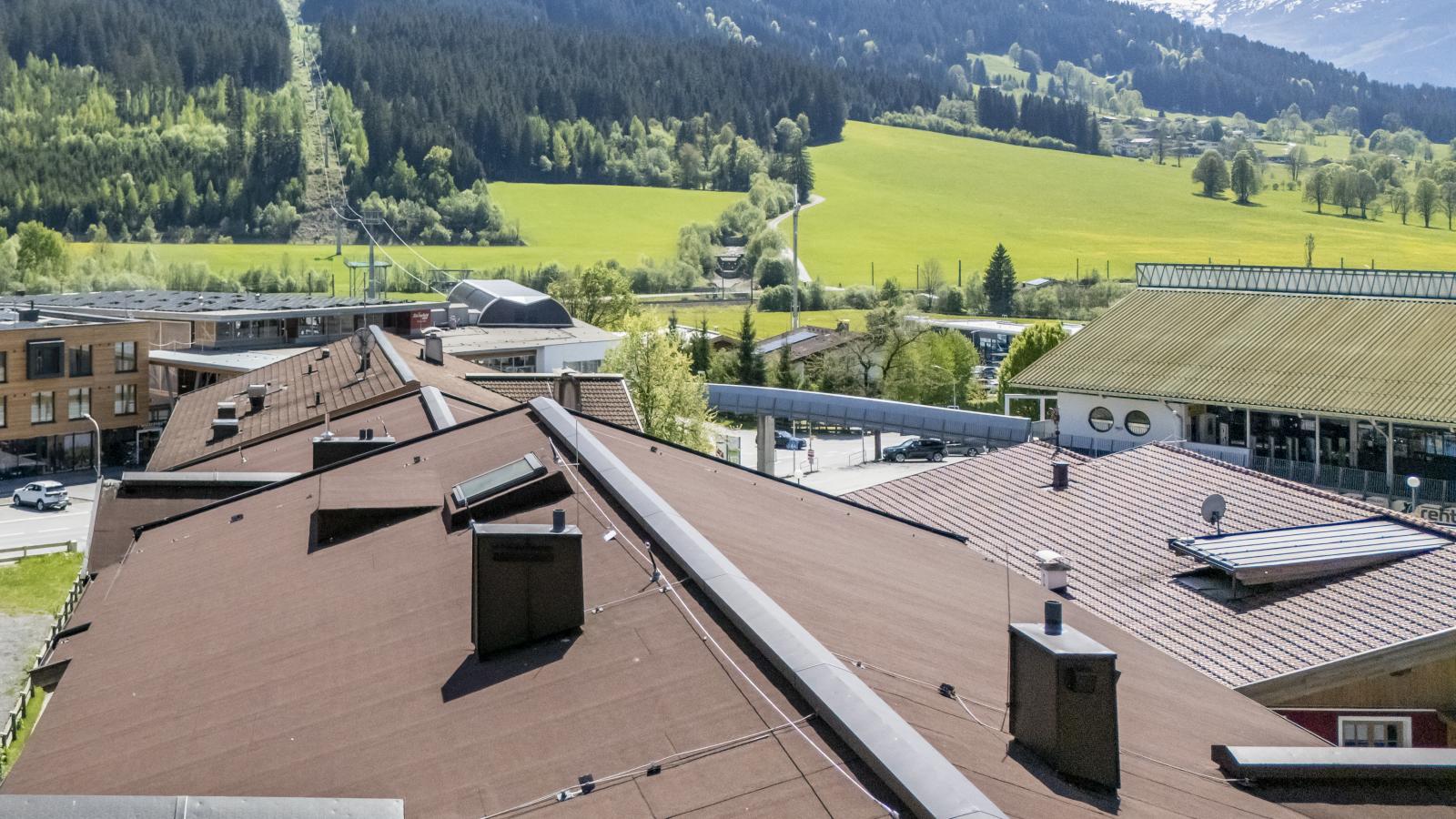 Next to the ski lift A 4-Aussicht Sommer