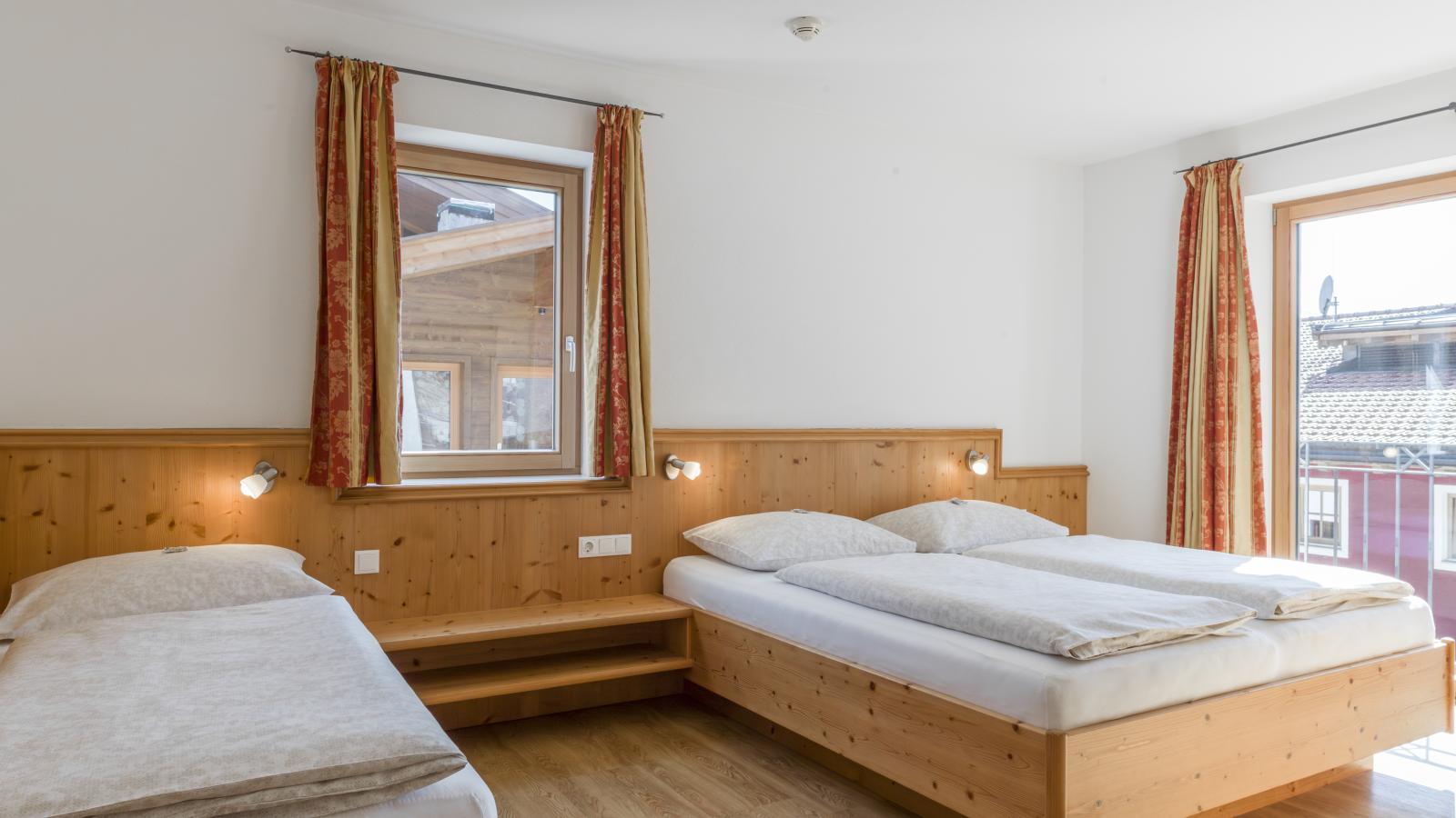 Next To The Ski Lift A 3 und A 4-Schlafzimmer