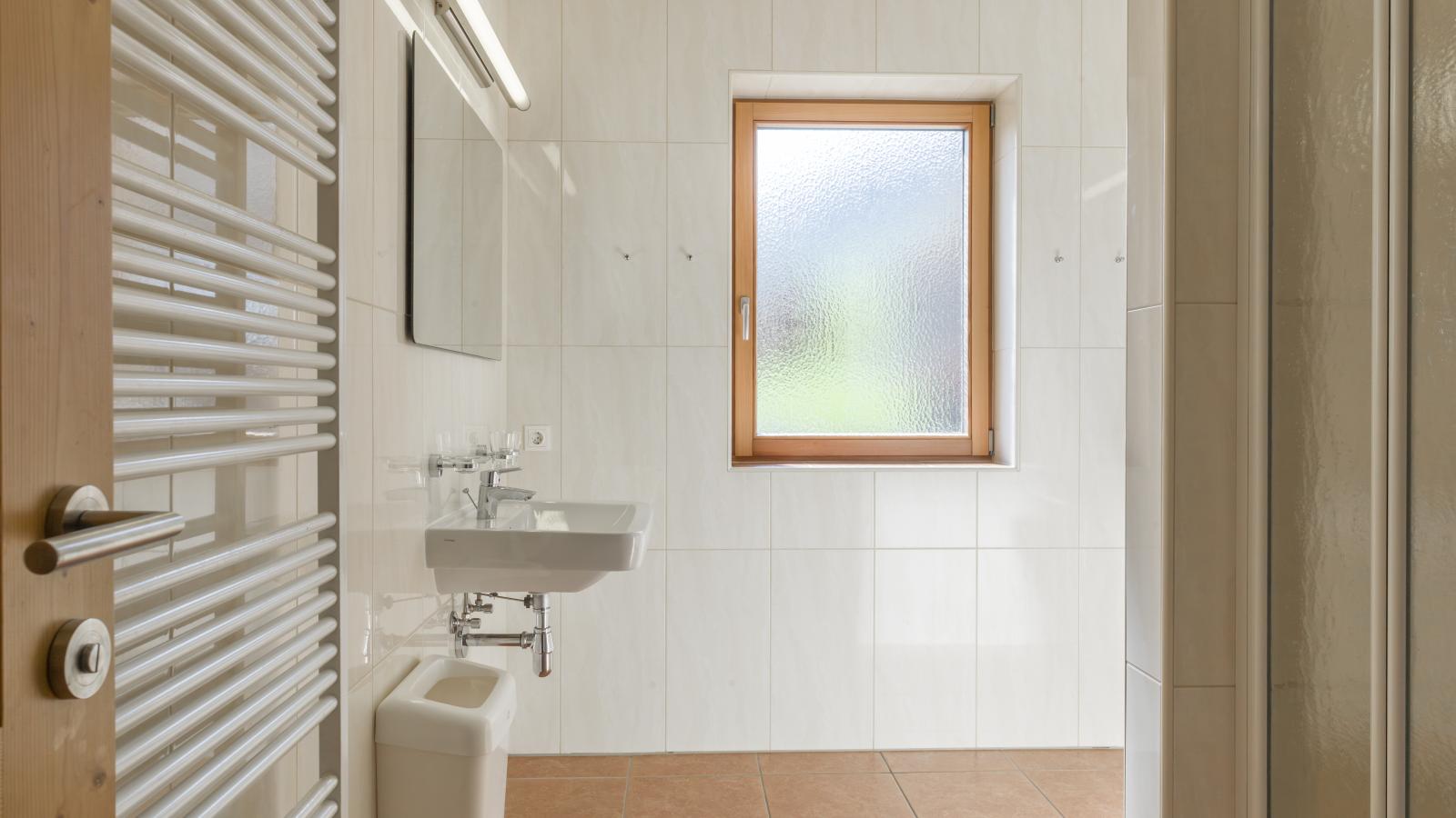 Next To The Ski Lift A 3 und A 4-Badezimmer