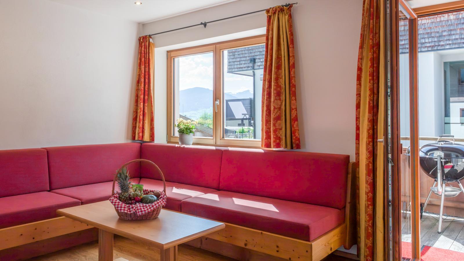 Next To The Ski Lift A 3 und A 4-Wohnzimmer