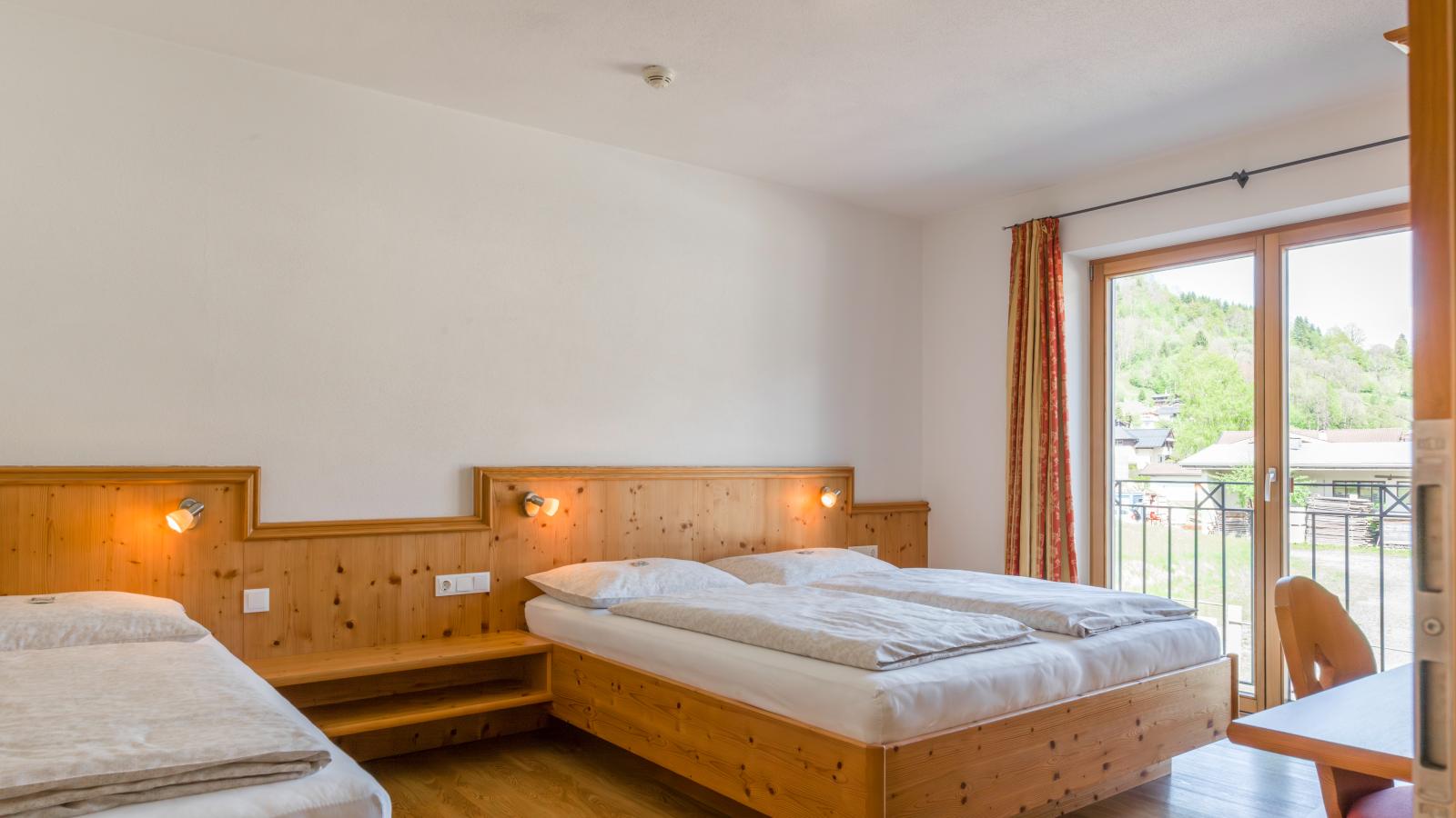 Next To The Ski Lift A 3 und A 4-Schlafzimmer