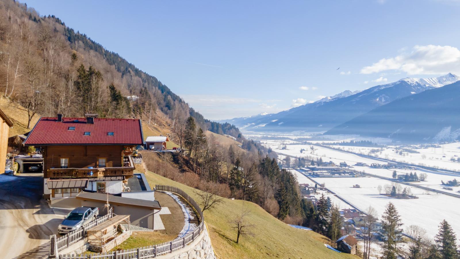 Unterrainhof-Exterior winter