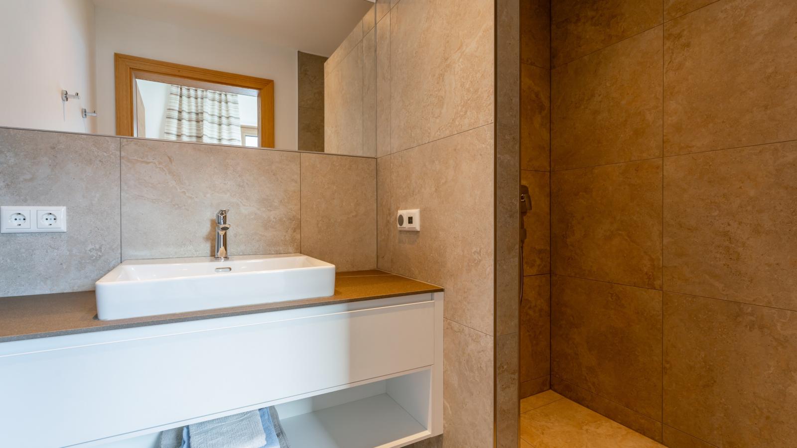 Unterrainhof-Bathroom