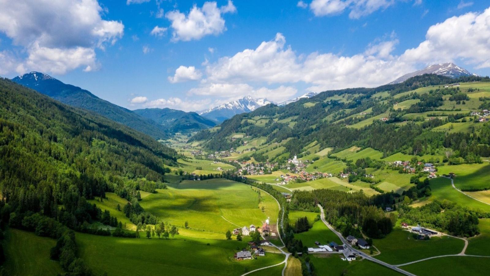 De Berghut - Areas within 5km in summer