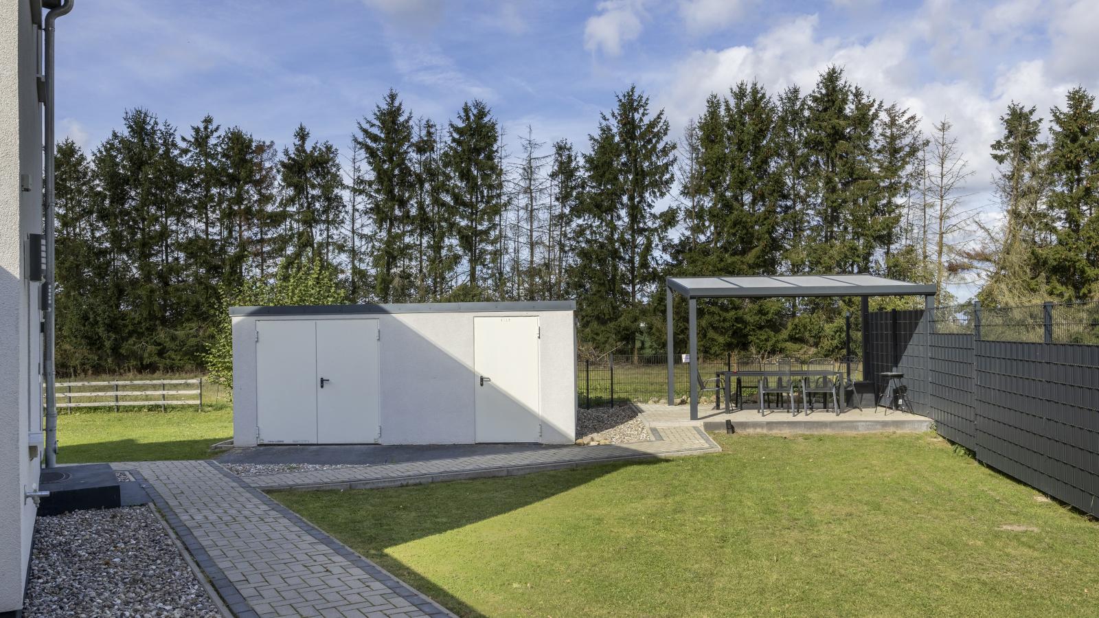 Wilma - direkt an der Ostsee-Tuinen zomer