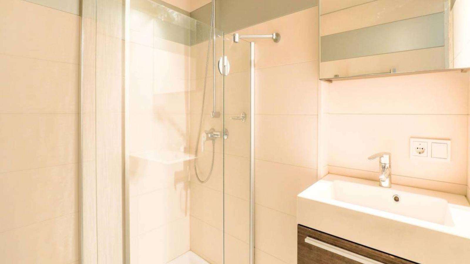 Zonnestroom-Bathroom