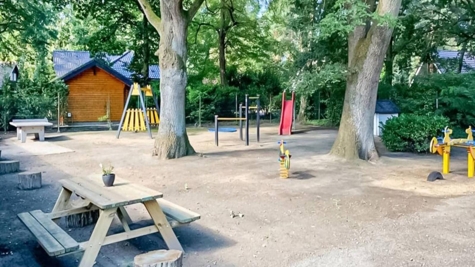 Zonnestroom-Park facilities