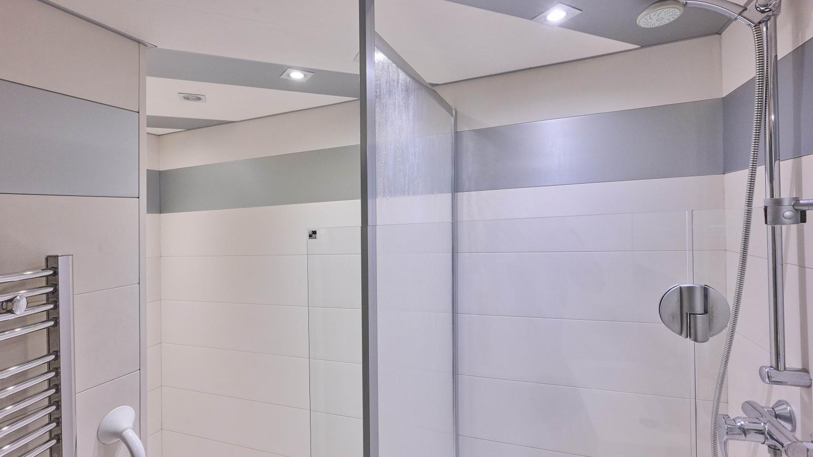 Zonnestroom-Bathroom