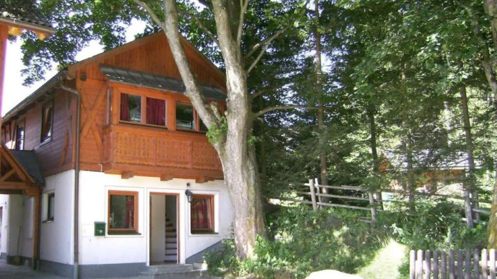 Zederhaus - Buitenkant zomer