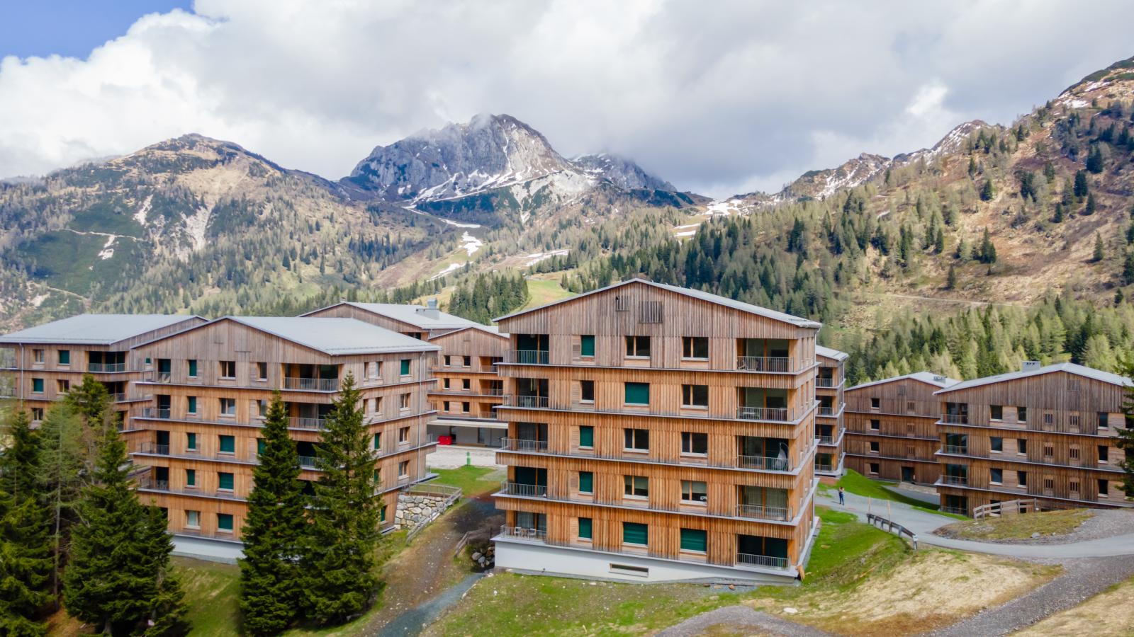 Sonnenalpe Nassfeld Allegra Joy-Buitenkant zomer