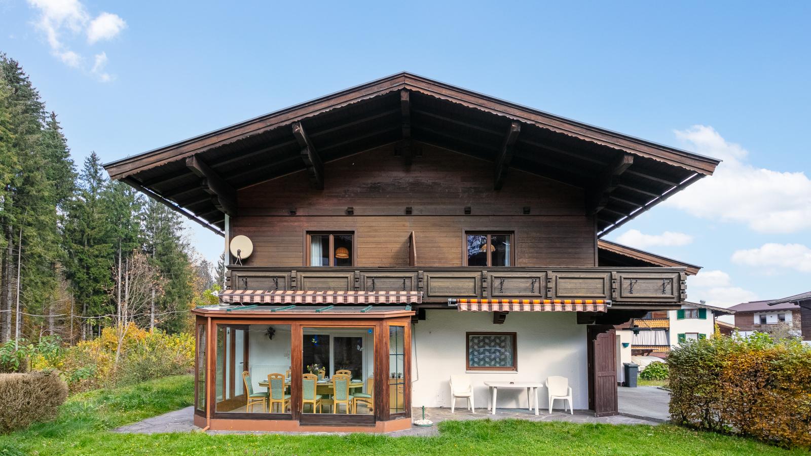 Landhaus am Waldrand-Buitenkant zomer