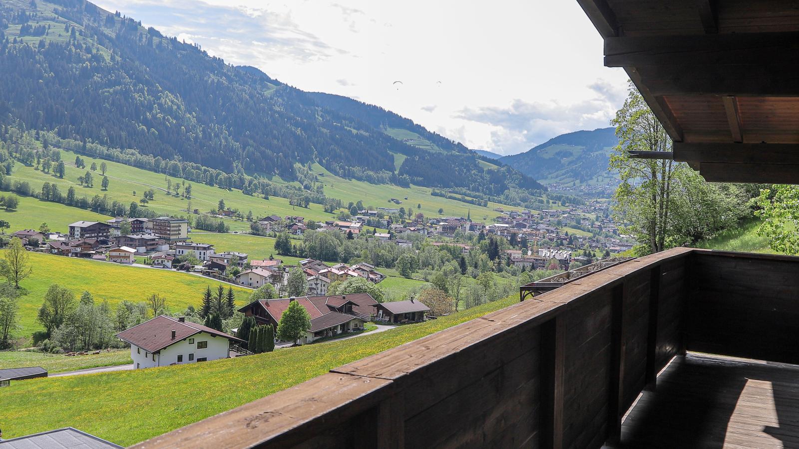 Kitzbüheler-Alpen Chalet-Uitzicht zomer