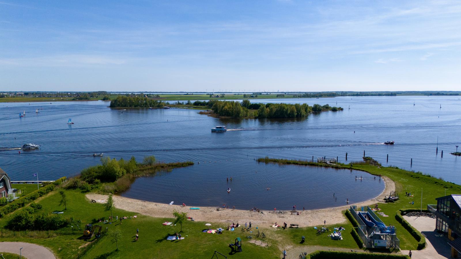 Safaritent in Heeg-Gebieden zomer 5km