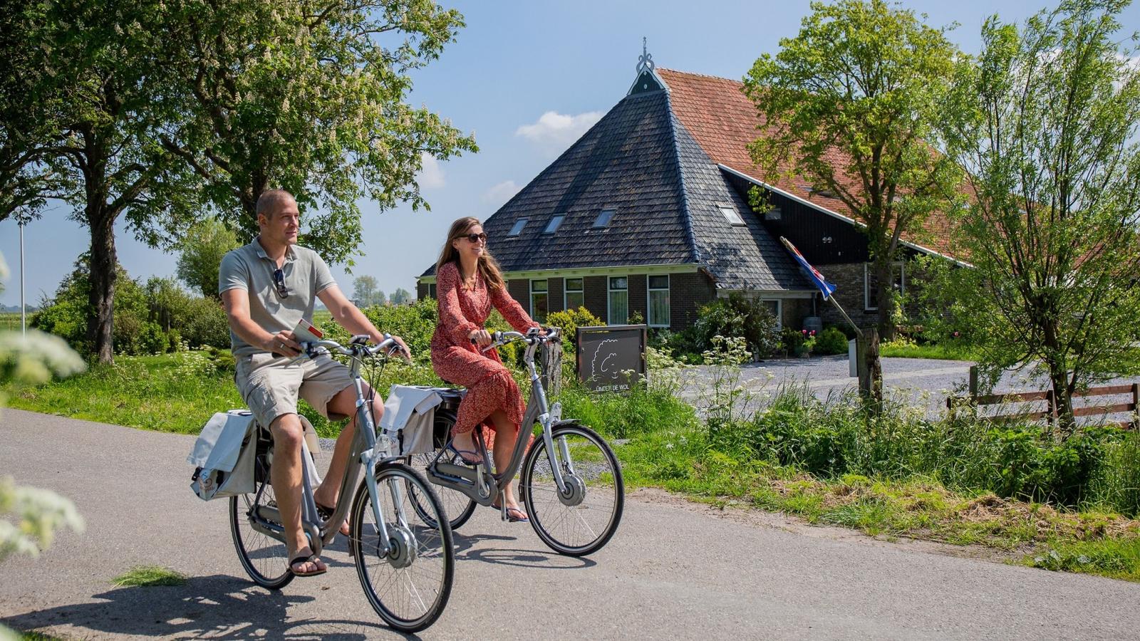 Safaritent in Heeg-Gebieden zomer 1km