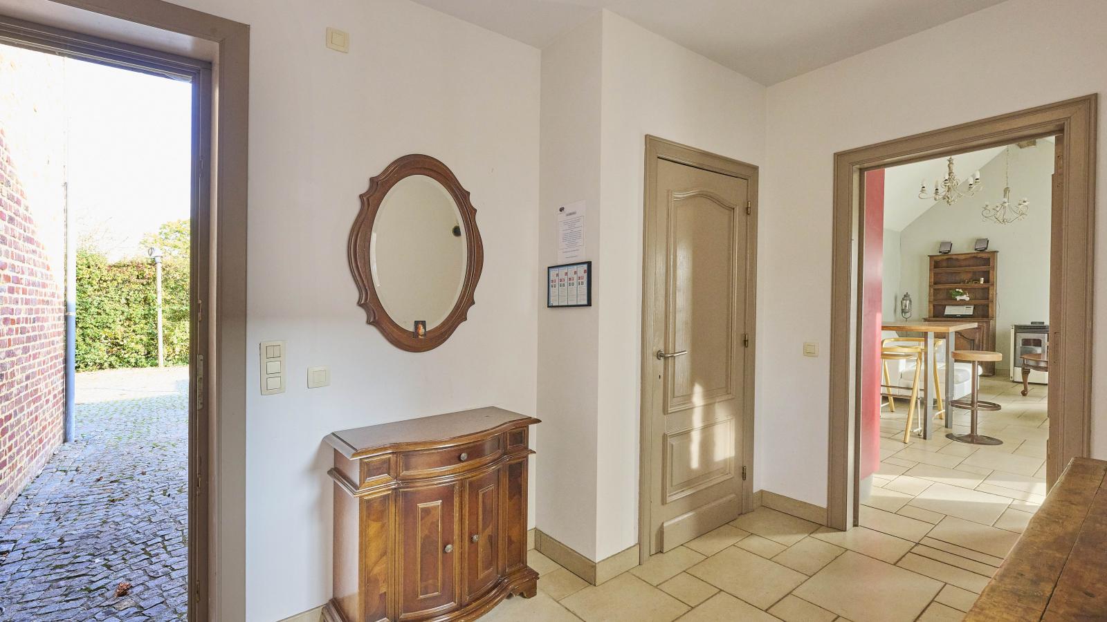 Quanto B-Hal-ontvangst