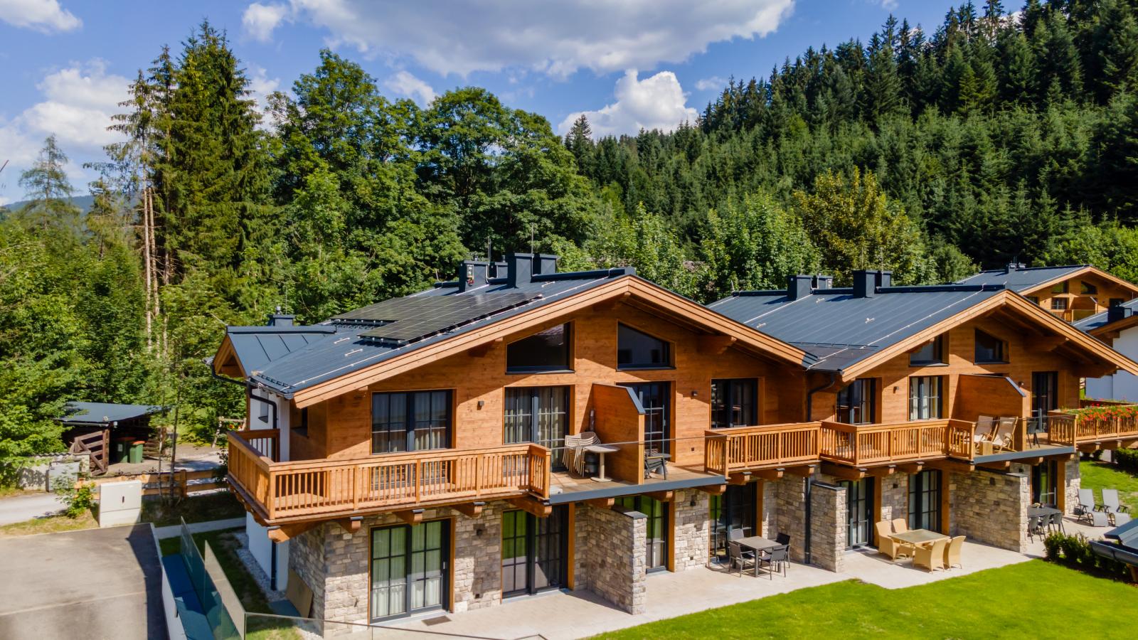 Tauernlodge Eben A2 - Außenbereich Sommer