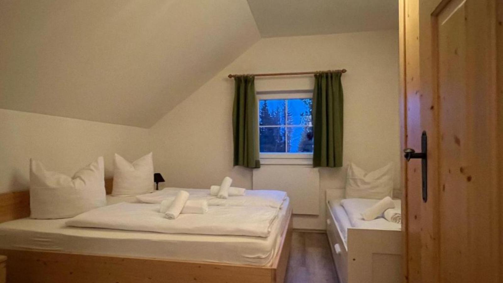 Ahorn-Bedroom
