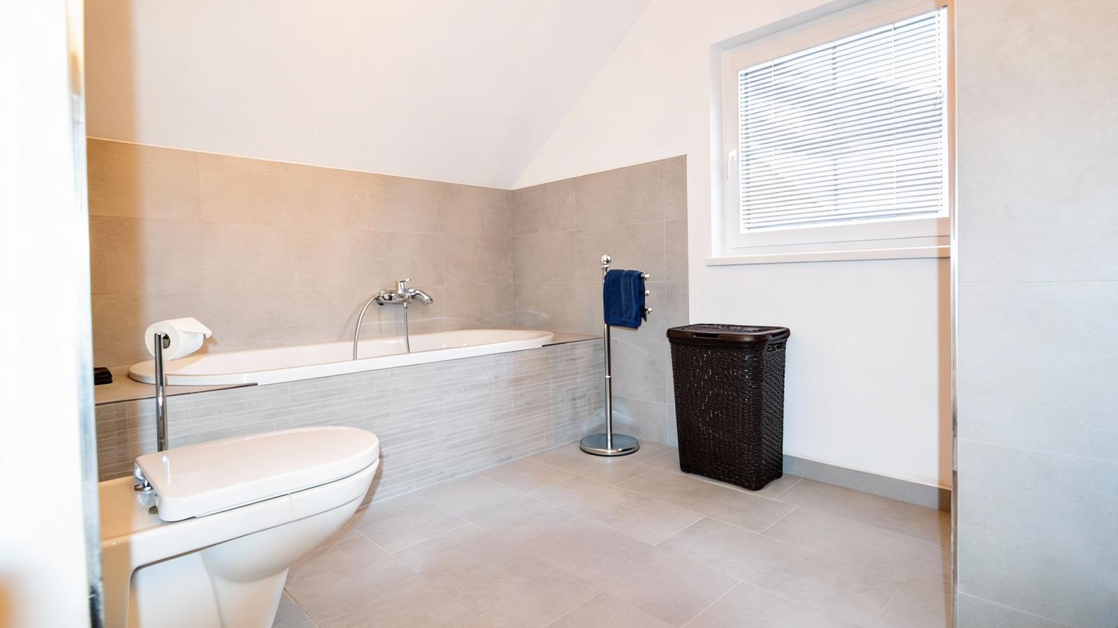 Sauna Chalet Ahorn-Badkamer