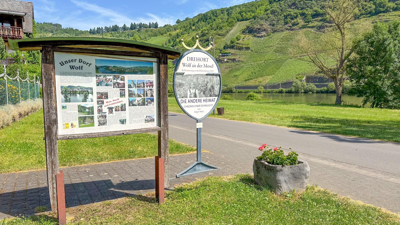 Ferienweingut Emmerich-Gebieden zomer 1km