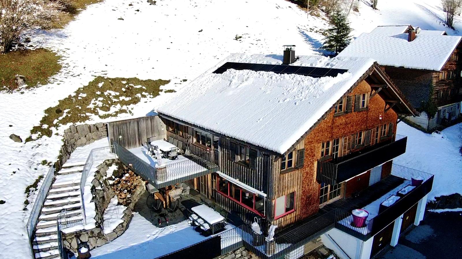 Schwarzmann-Exterior in winter