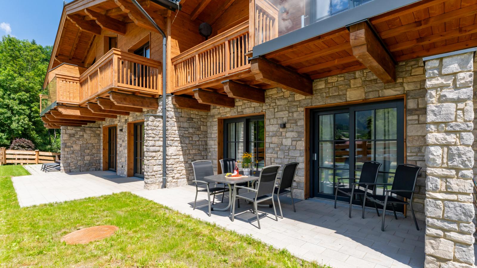 Tauernlodge Amadeiro Im Pongau - Außenbereich Sommer