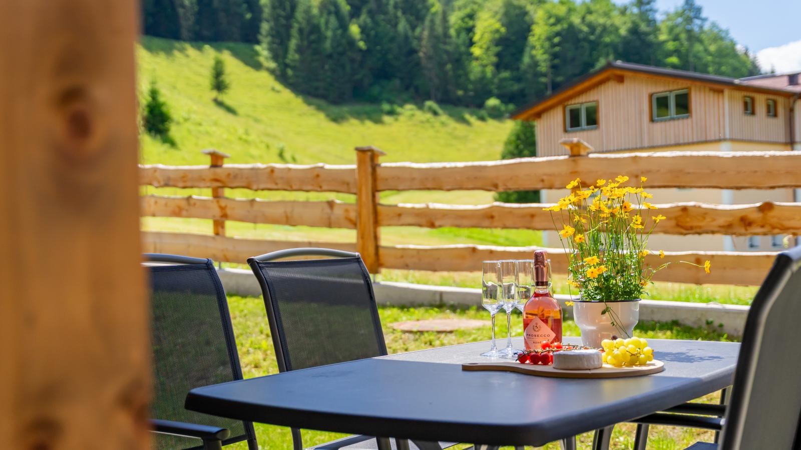 Tauernlodge Amadeiro Im Pongau - Terrasse/Balkon