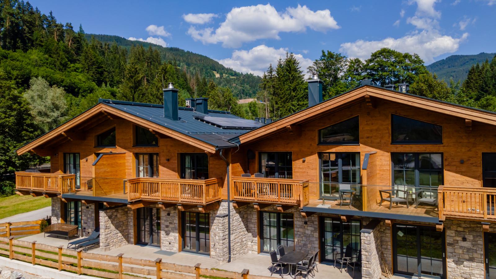 Tauernlodge Amadeiro Im Pongau - Außenbereich Sommer